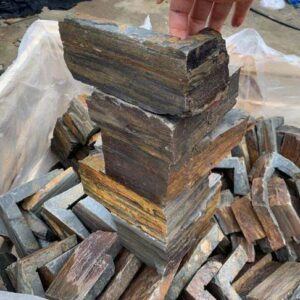 Elegant natural stacked stone panel for architectural design