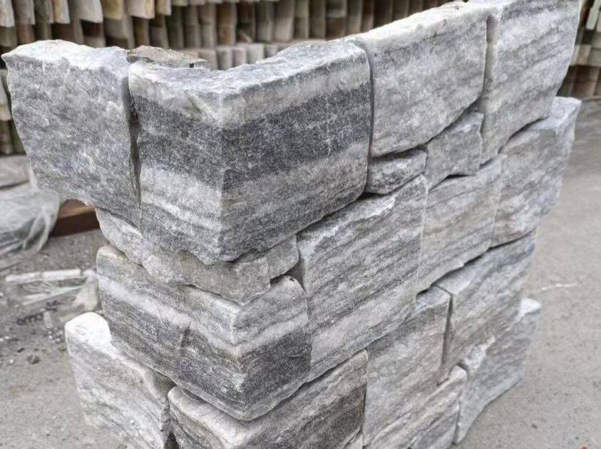 Corner piece designed for stone cladding applications