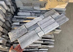 Natural quartzite Z-shape stacked stone panels for wall cladding